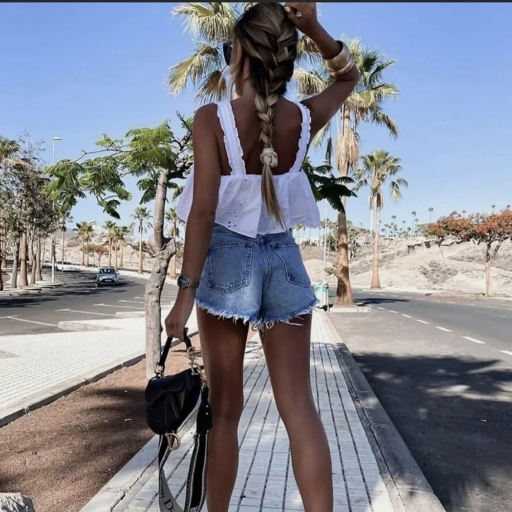 Zara White Embroidered Top - Picture 11 of 16